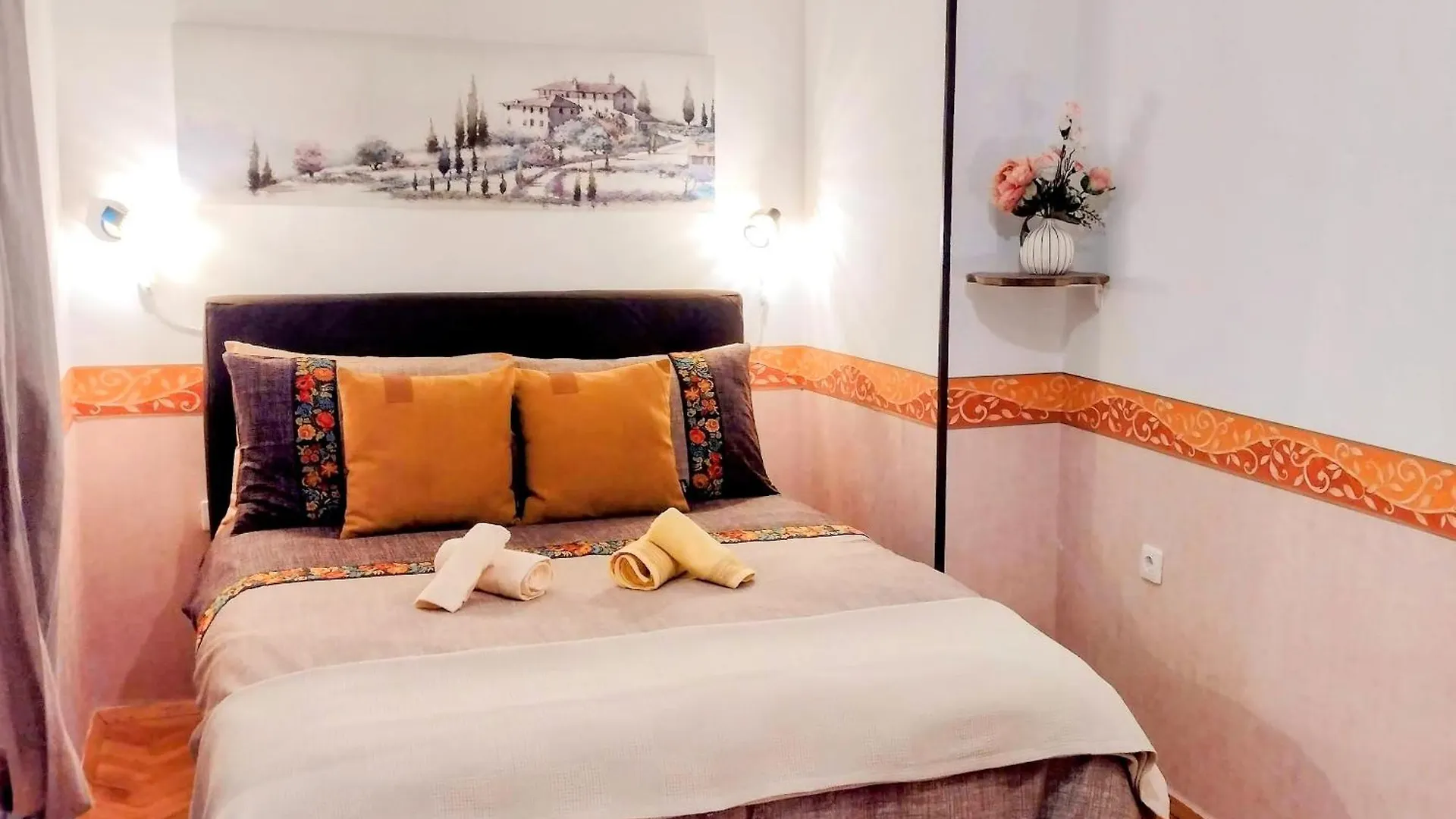 Romantic Bijoux Elegant Suite In Central Sofia