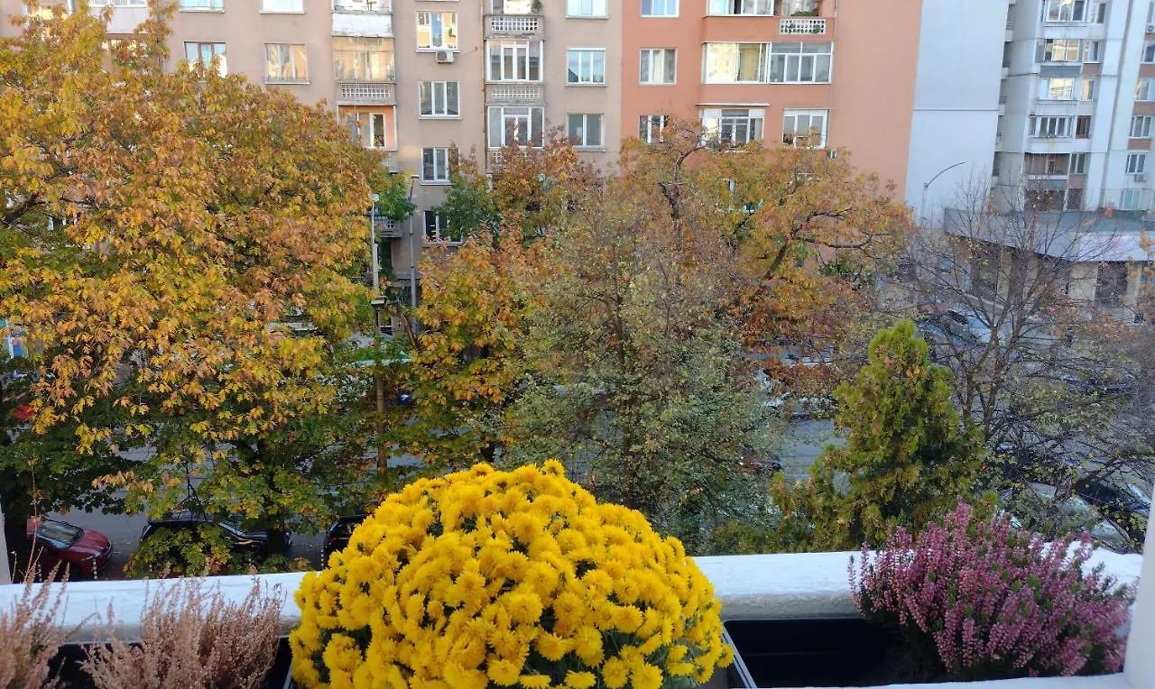 Romantic Bijoux In Central Sofia Apartment